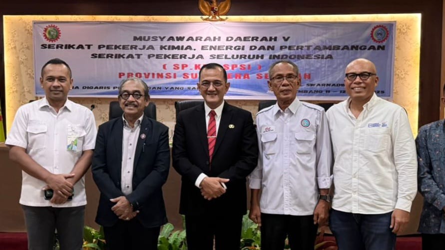 Sumarjono Saragih Ketua APINDO Sumsel Sebut Dialog Buruh dan Pengusaha Kunci Perlindungan Pekerja