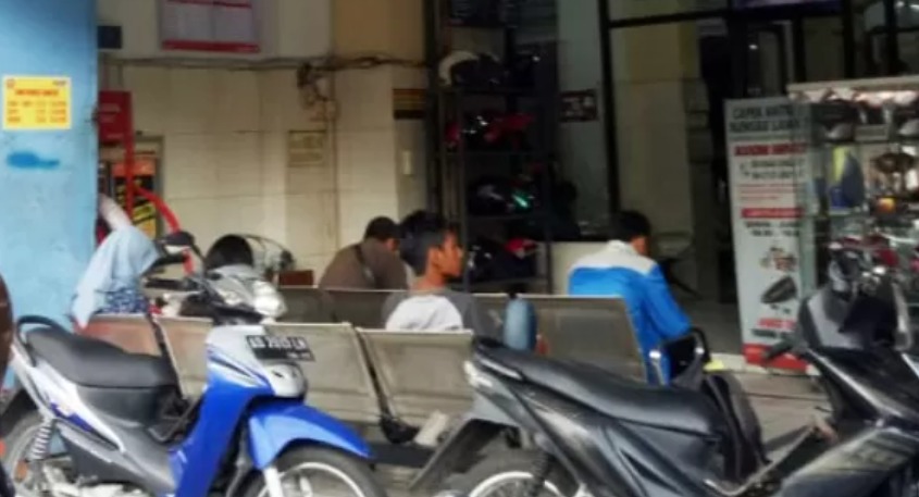 Automotive Sector Layoffs Loom Amid Vehicle Tax Increase, Central Java APINDO Chair Warns