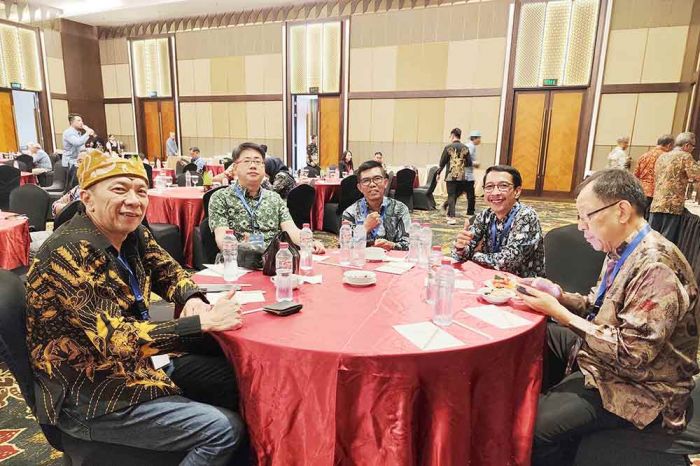 Apindo Malang Honored as Most Active Regional Board at 2025 Rakerkonprov
