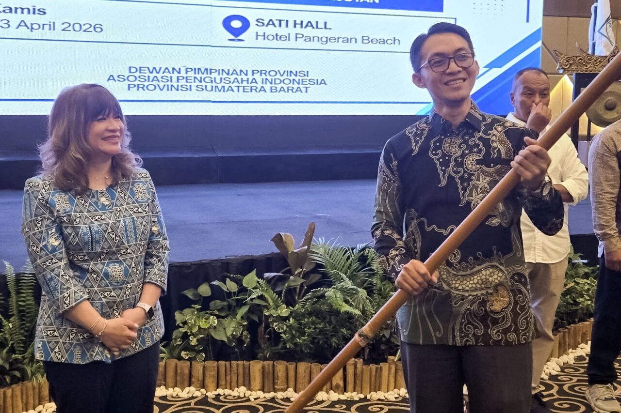 Rian Eka Putra Officially Appointed to Lead APINDO Pariaman for 2026–2031 Term